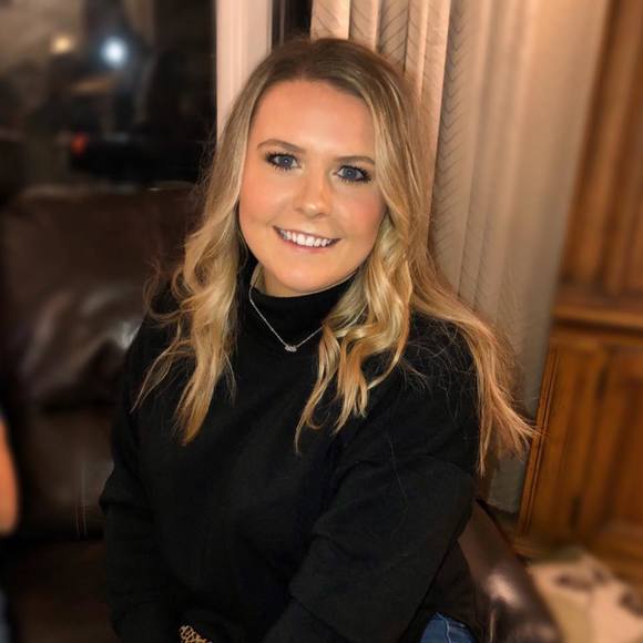 Meet the Posher Other - Meet your Posher, Katie